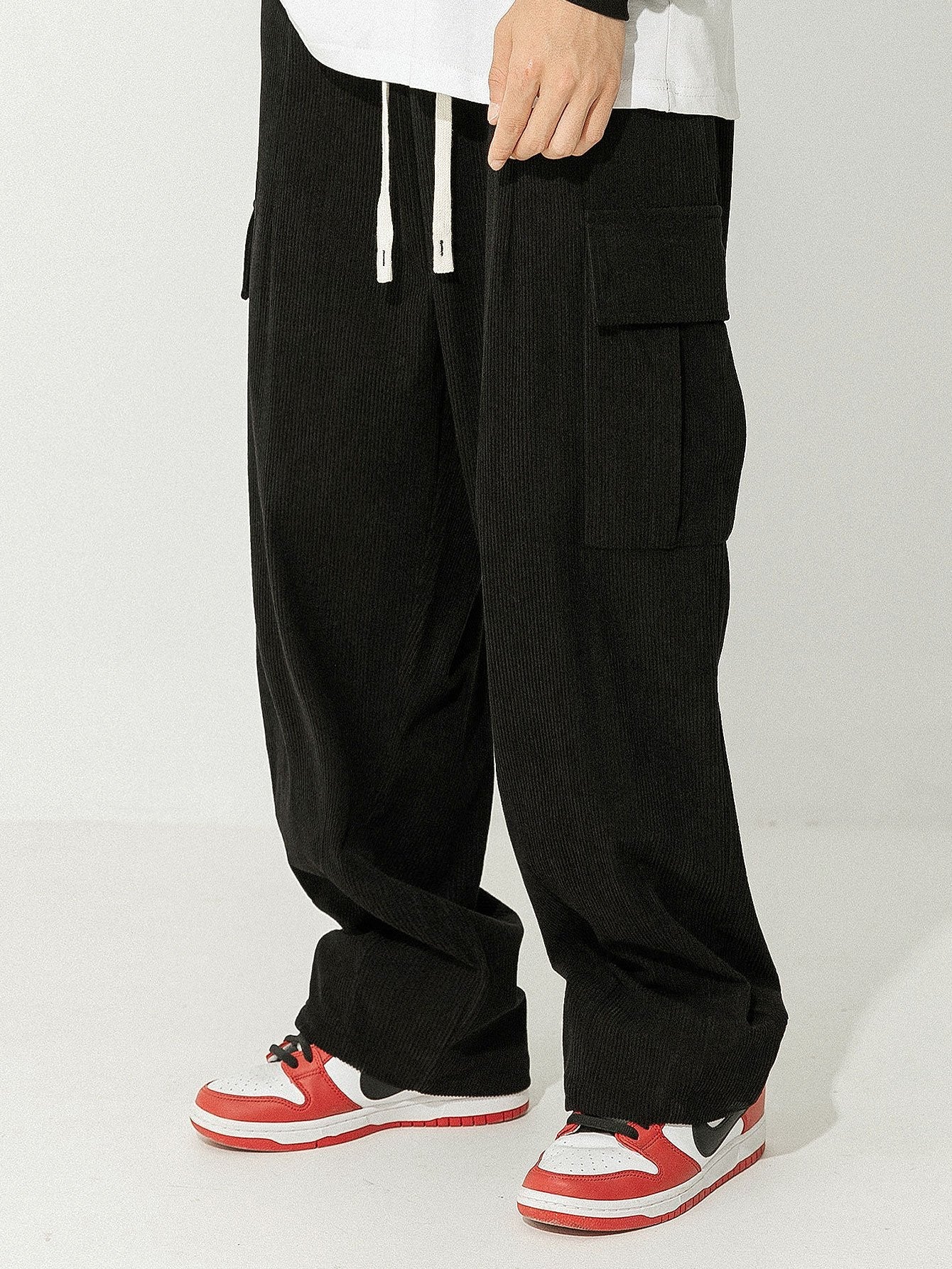 Los Angeles Print Heavy Weight Oversize T-Shirt & Loose Fit Corduroy Cargo Pants - Image 10